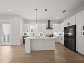 1127 W 16th Street B, Houston TX 77008