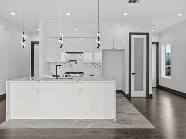 3114 Clay Street, Houston TX 77003