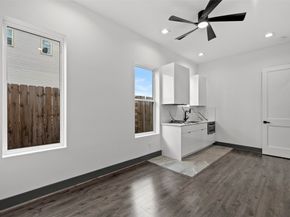 3114 Clay Street, Houston TX 77003