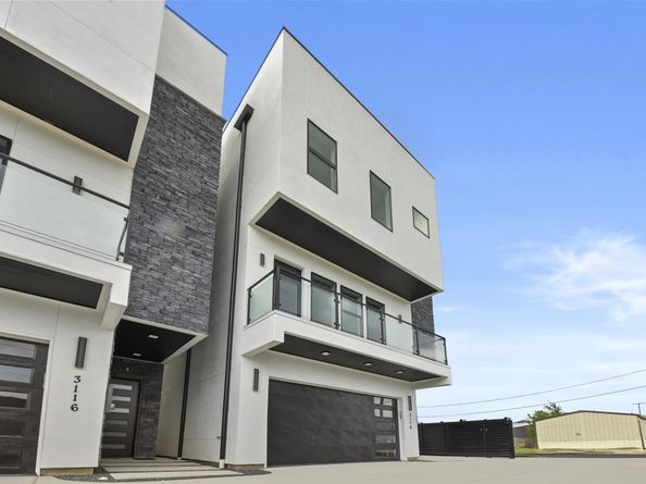 3114 Clay Street, Houston TX 77003