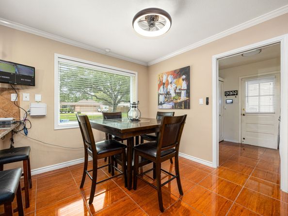 5703 Green Springs Drive, Houston TX 77066