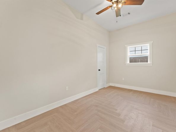 1708 Gentry St Street AB, Houston TX 77009