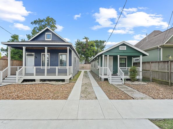 1708 Gentry St Street AB, Houston TX 77009