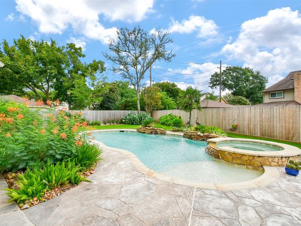 3007 Pasture Court, Sugar Land TX 77479