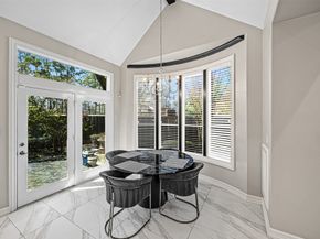 2727 S Southern Oaks Drive, Houston TX 77068