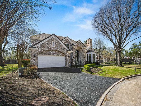 2727 S Southern Oaks Drive, Houston TX 77068