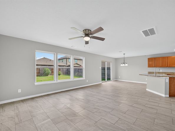 2631 Skyview Point Drive, Houston TX 77047