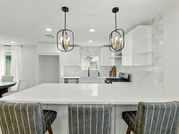 4010 Ella Boulevard, Houston TX 77018