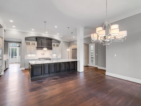 1518 Hillendahl Boulevard, Houston TX 77055