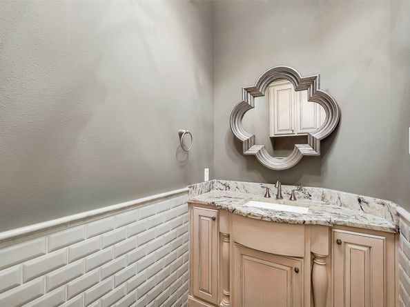 1518 Hillendahl Boulevard, Houston TX 77055
