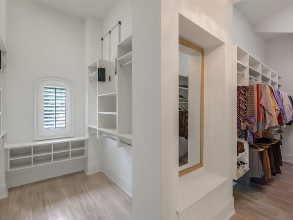 1518 Hillendahl Boulevard, Houston TX 77055
