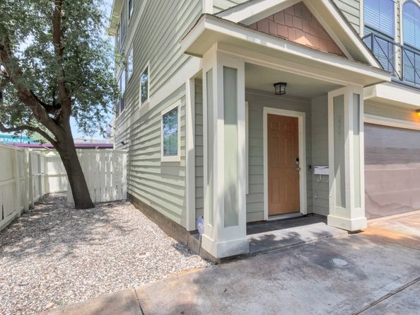 2003 Wichita Street, Houston TX 77004