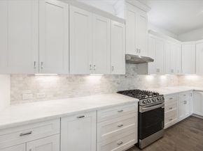 5305 Eigel Street, Houston TX 77007