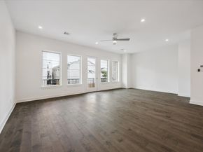 5305 Eigel Street, Houston TX 77007