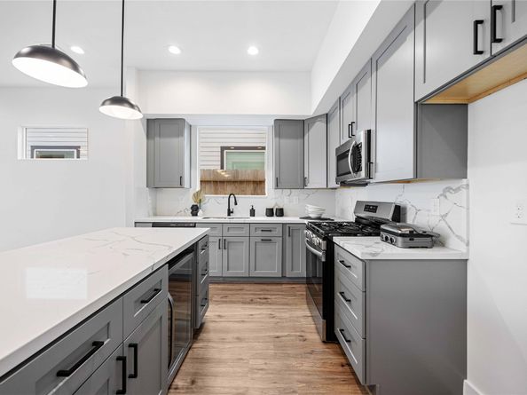 3504 Caplin Street C, Houston TX 77026