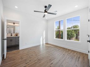 3504 Caplin Street C, Houston TX 77026