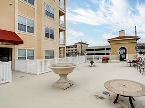2203 Dorrington St 108, Houston TX 77030