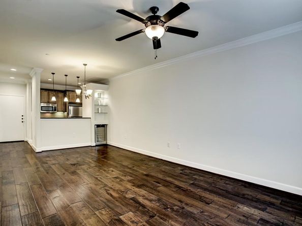 2203 Dorrington St 108, Houston TX 77030