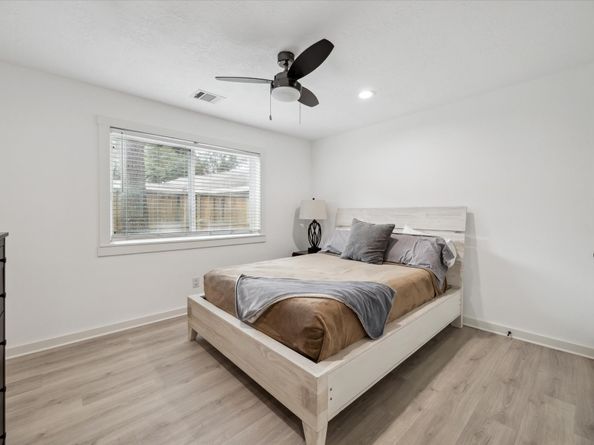 1630 Fall Valley Drive, Houston TX 77077