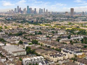 5733 Kansas Street, Houston TX 77007