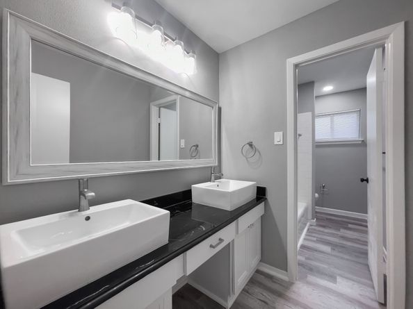 8818 Grape Street, Houston TX 77036