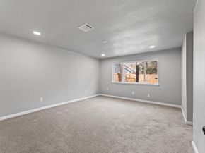 2 Dewthread Court, The Woodlands TX 77380