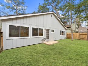 2 Dewthread Court, The Woodlands TX 77380