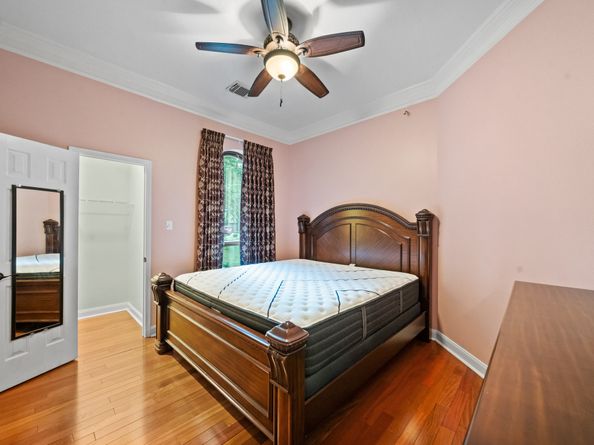 5102 E Pagewick Drive, Houston TX 77041
