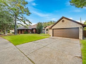 5102 E Pagewick Drive, Houston TX 77041