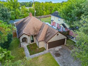 5102 E Pagewick Drive, Houston TX 77041