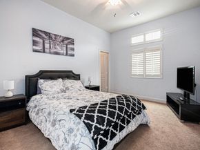 2212 Hutchins Street, Houston TX 77003