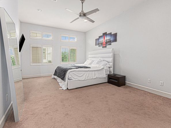 2212 Hutchins Street, Houston TX 77003