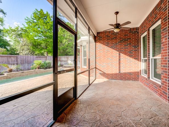 15 Carmeline Drive, The Woodlands TX 77382