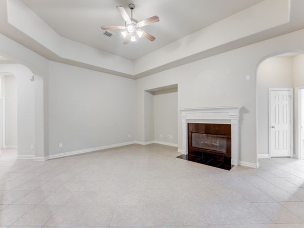 15 Carmeline Drive, The Woodlands TX 77382