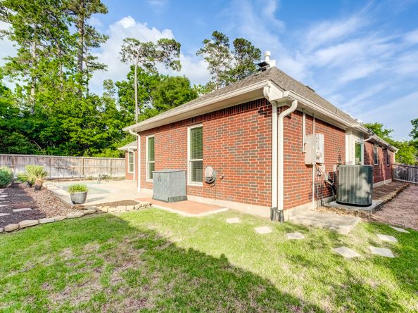 15 Carmeline Drive, The Woodlands TX 77382