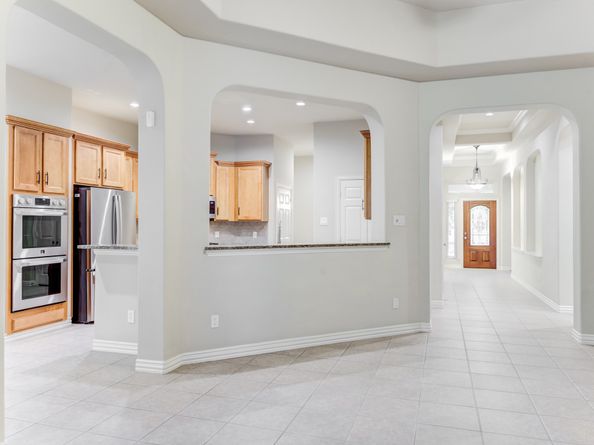 15 Carmeline Drive, The Woodlands TX 77382