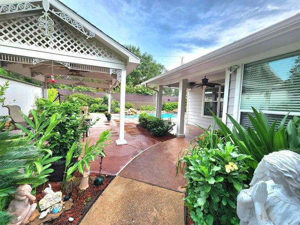 11547 Crockett Martin Road, Conroe TX 77306