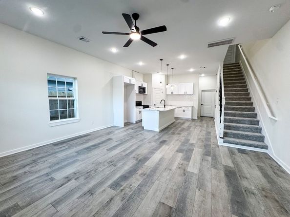 7922 Sealey Street, Houston TX 77088