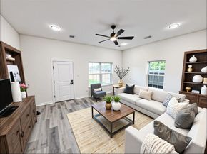 7922 Sealey Street, Houston TX 77088