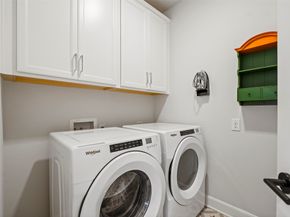 6804 Westview Drive 1404, Houston TX 77055