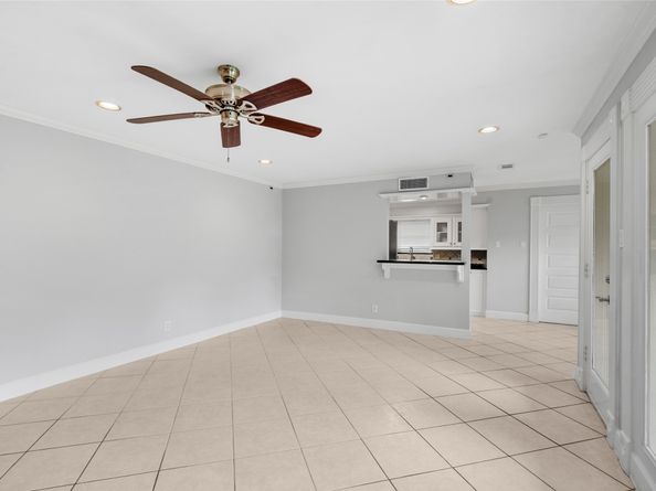 5322 Rutherglenn Drive, Houston TX 77096
