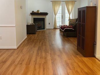 11201 Lynbrook Drive