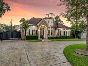 1324 Bingle Road, Spring Valley Village TX 77055