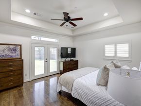 1324 Bingle Road, Spring Valley Village TX 77055