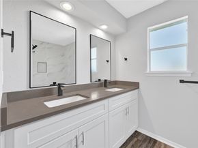 6211 Linnhaven Drive, Houston TX 77072
