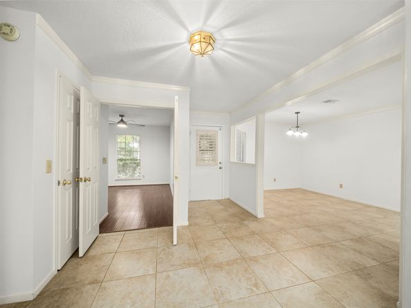 96 S Golden Arrow Circle, The Woodlands TX 77381