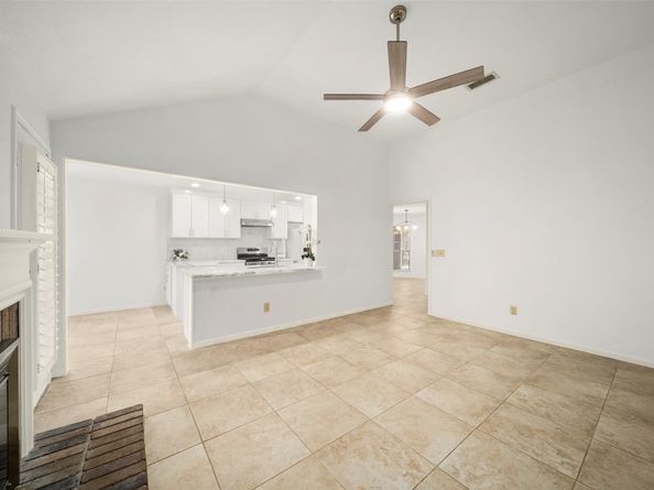 96 S Golden Arrow Circle, The Woodlands TX 77381
