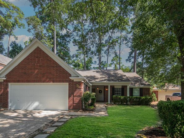 96 S Golden Arrow Circle, The Woodlands TX 77381