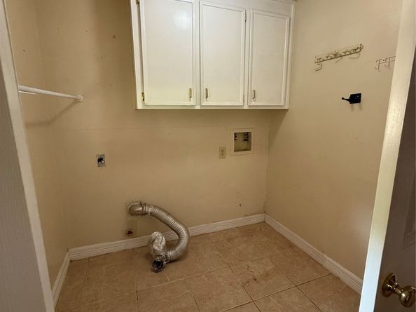 2707 Field Line Drive, Sugar Land TX 77479
