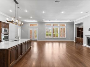 39 Spring Basket Trail, The Woodlands TX 77389